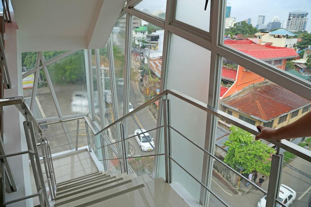 Travelbee Fuente Inn Cebu Εξωτερικό φωτογραφία