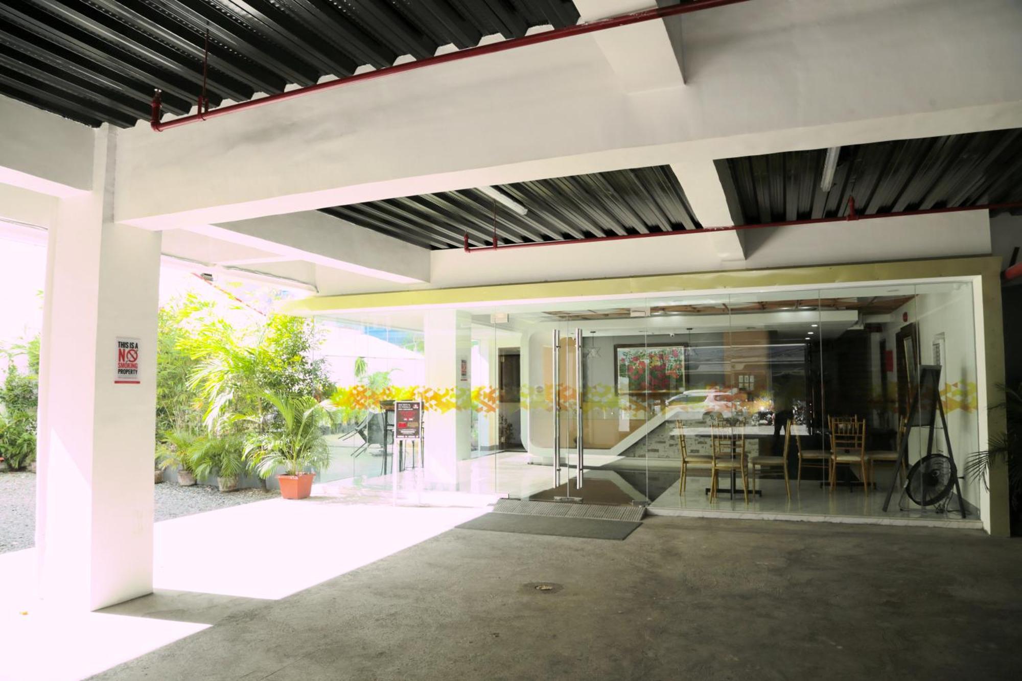 Travelbee Fuente Inn Cebu Εξωτερικό φωτογραφία