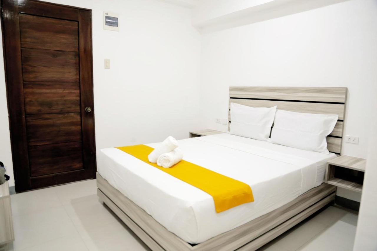 Travelbee Fuente Inn Cebu Εξωτερικό φωτογραφία
